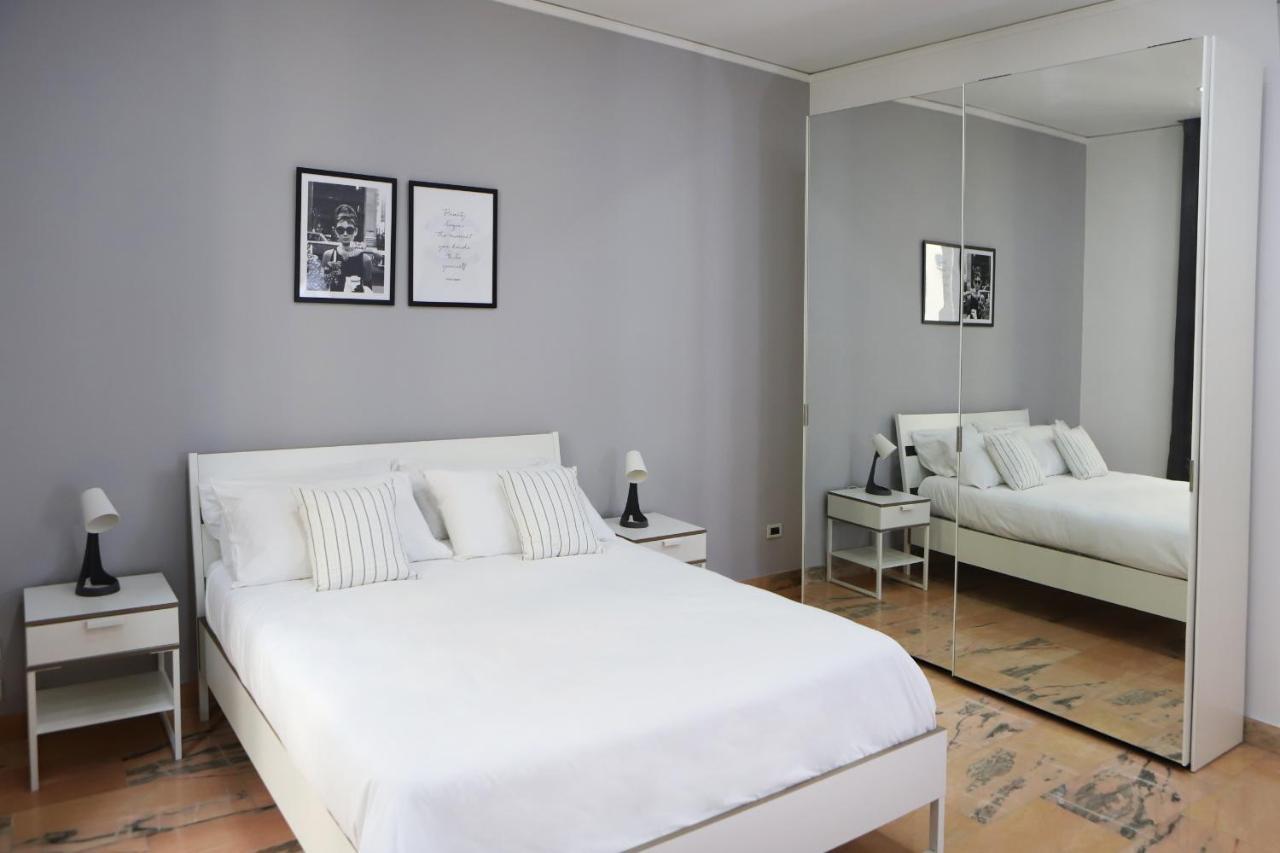 Appartement Modern At Piazza Del Gesu' By Wonderful Italy